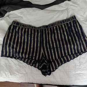 Victoria's Secret lounge shorts - XL